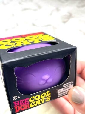 🆕 NEW 💜 NeeDoh “Cool Cats” Purple Squishy🔥 VIRAL on TikTok – OUT OF STOCK